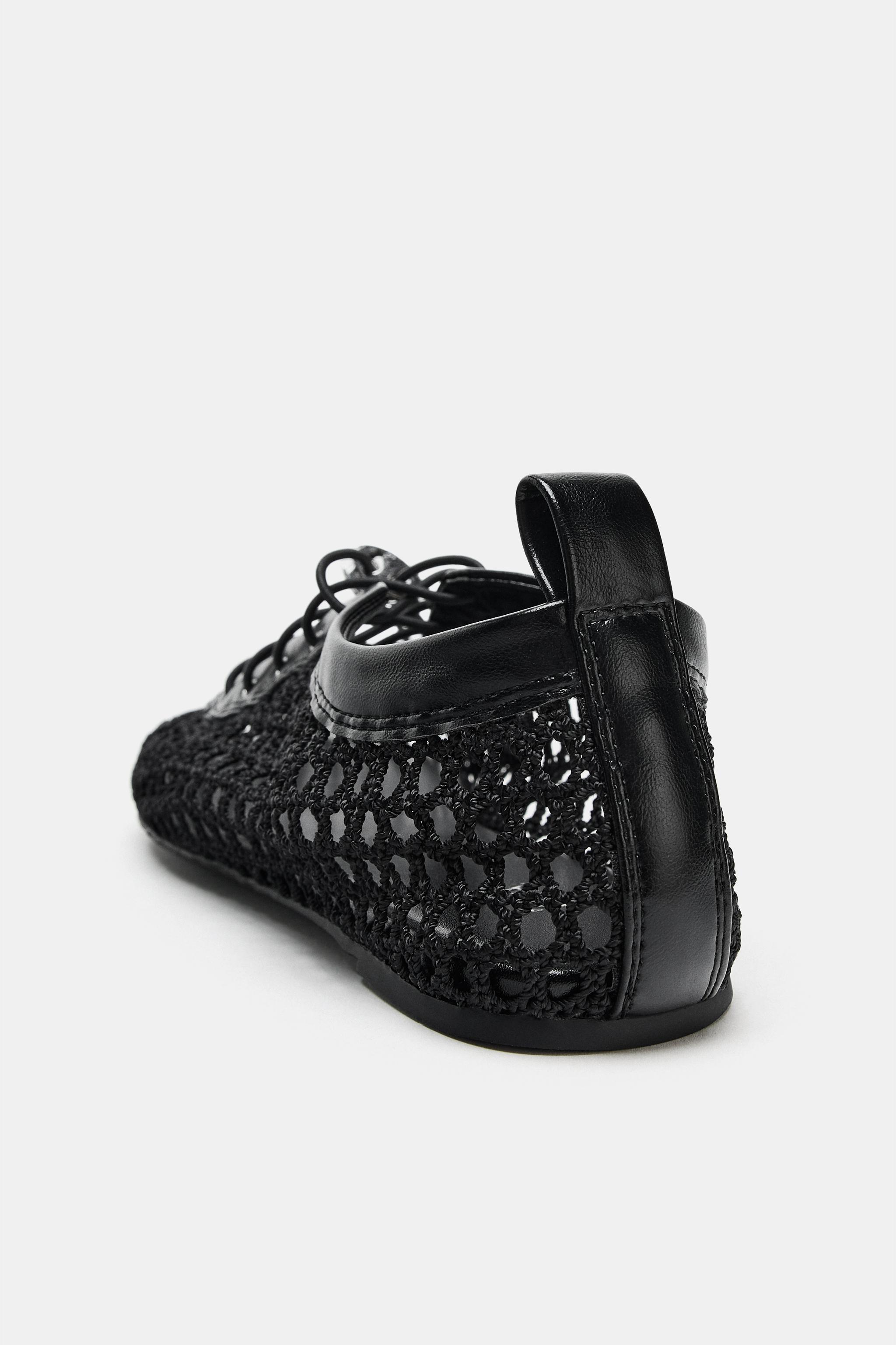 LOW HEEL MESH SHOES